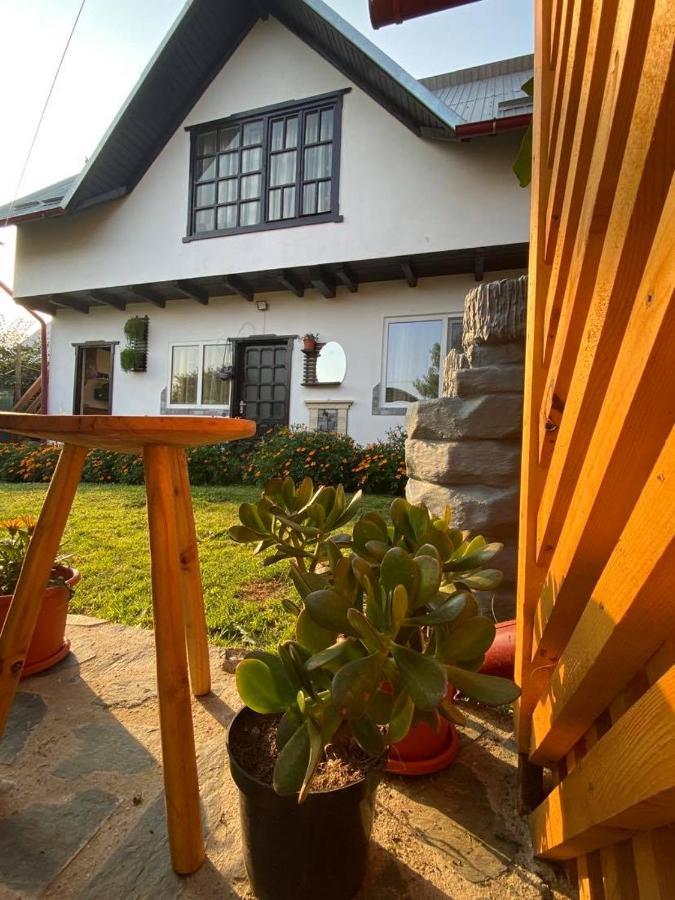 Casa Diana-Maria Apartment Curtea De Arges Exterior photo